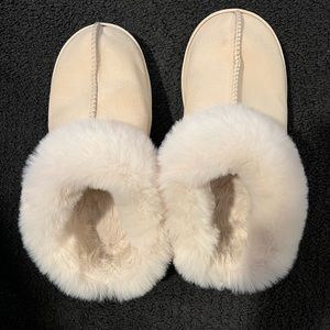 LC Lauren Conrad Women's Faux Fur Plaid Clog Slippers